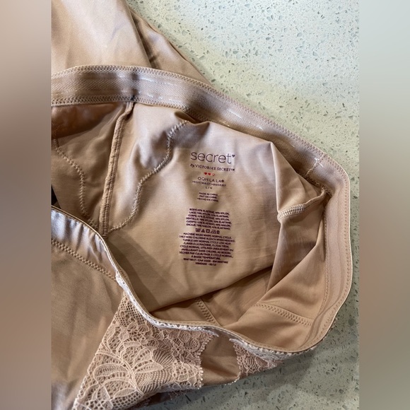 NWOT Victoria Secret highwaist mini shapewear - Picture 2 of 4